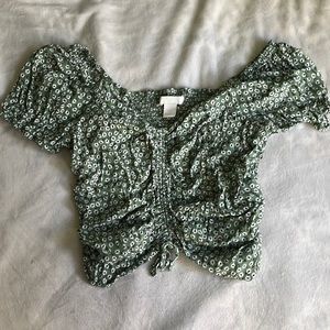 H&M Crop Top Flower Shirt
